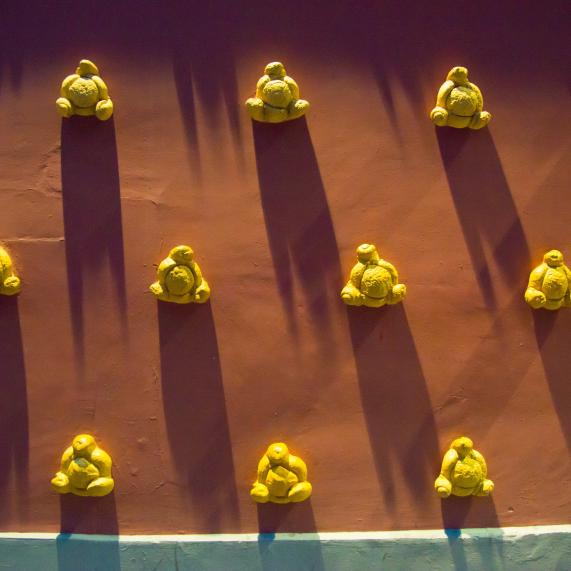 Detall de la façana del museu Dalí a Figueres