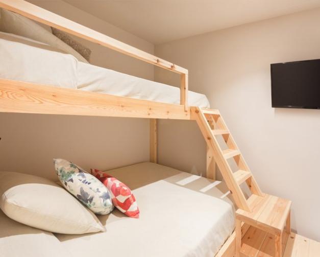 Llitera per a nens habitació familiar a Roses