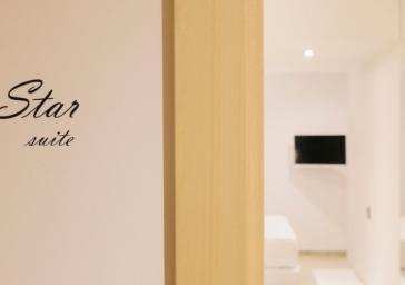 Puerta habitación Star suite del Hotel Marítim